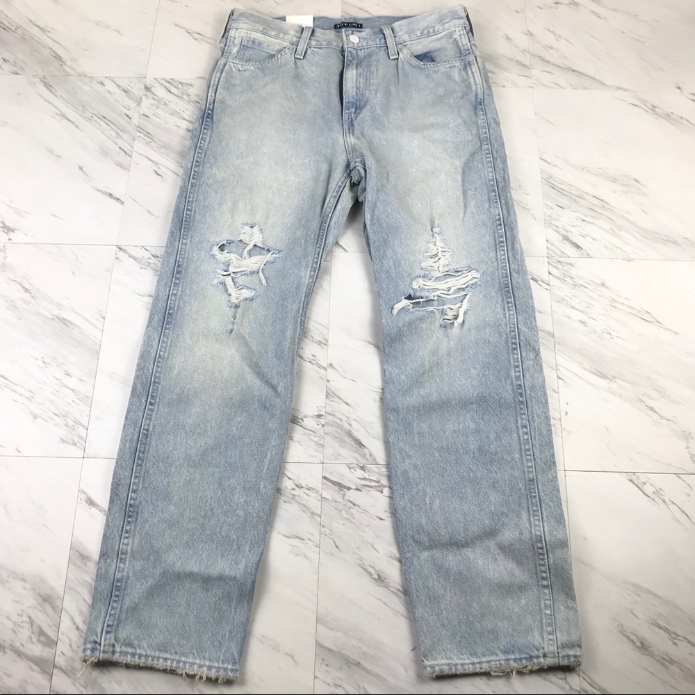 Levi’s Line 8 High Rise Skinny Jeans Distress NWT - Picture 1 of 8